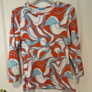 J. McLaughlin long sleeve signature tee, size xs in blue, coral, and white print